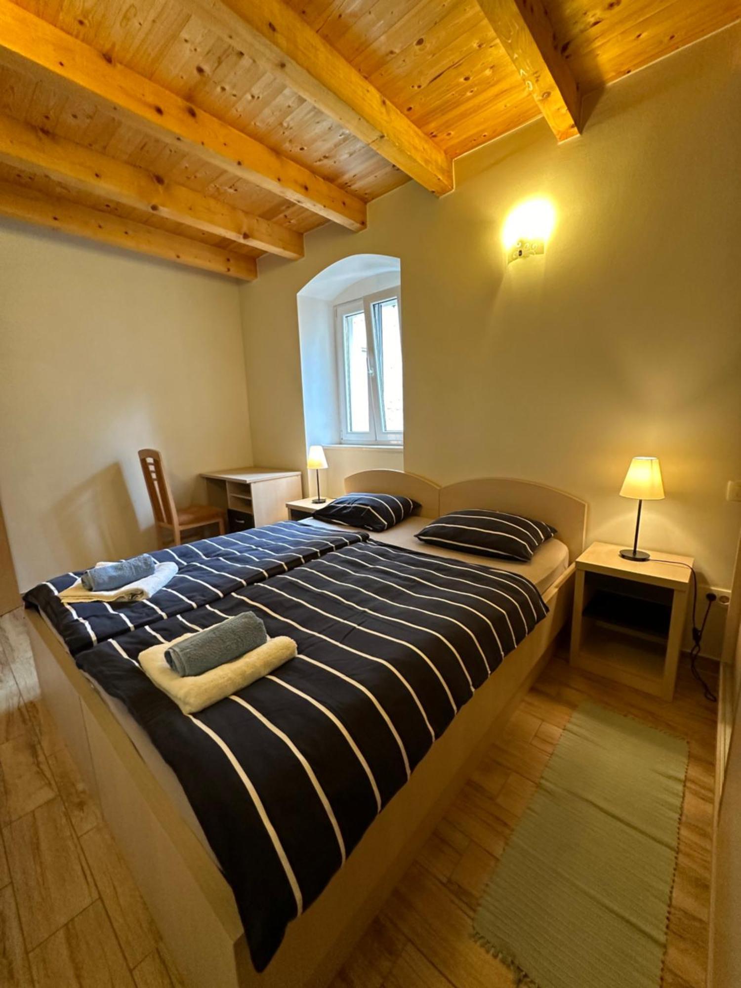 Old Town Apartments Trogir - Free Parking Luaran gambar